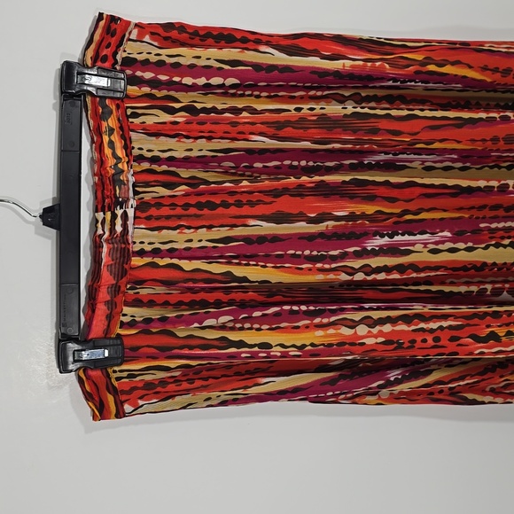 {Peter Nygard} Women's Button Front Animal Print Skirt - Size 10 - Picture 4 of 11